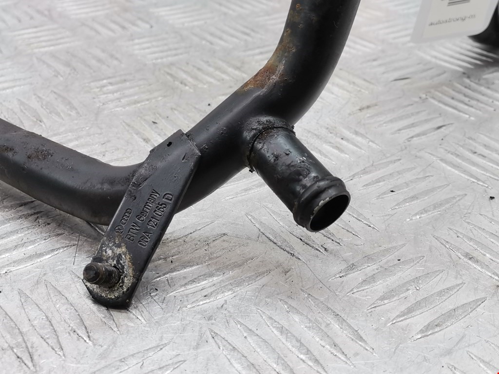 Патрубок VOLKSWAGEN Golf IV 1997-2003