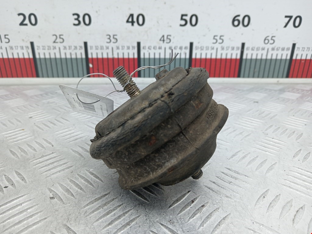 Подушка (опора) крепления двигателя Opel Omega B (1994-2004)