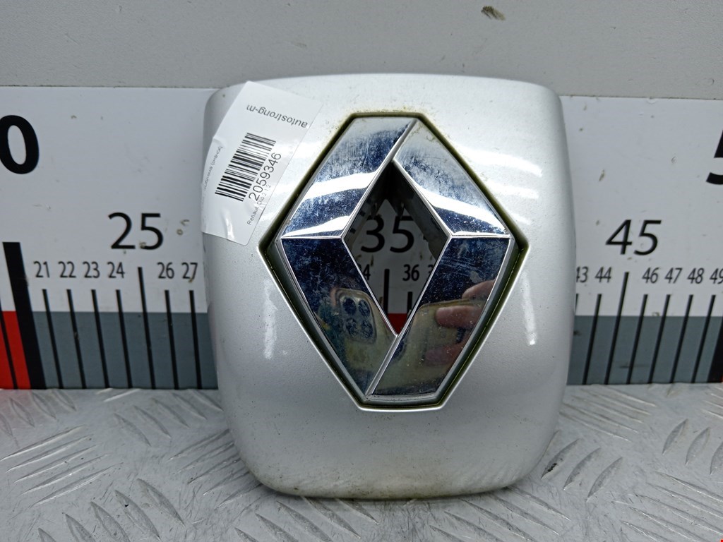 Эмблема (значок) RENAULT Clio 1998-2008