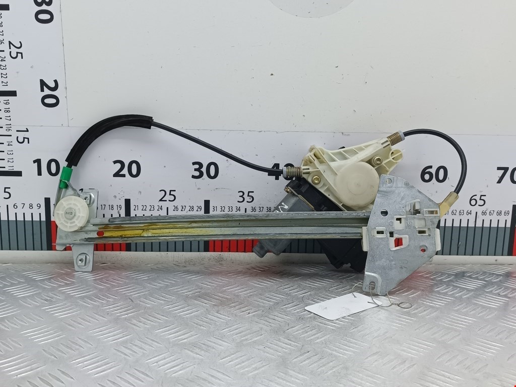 Стеклоподъемник задний правый MITSUBISHI Space Star 1999-2006