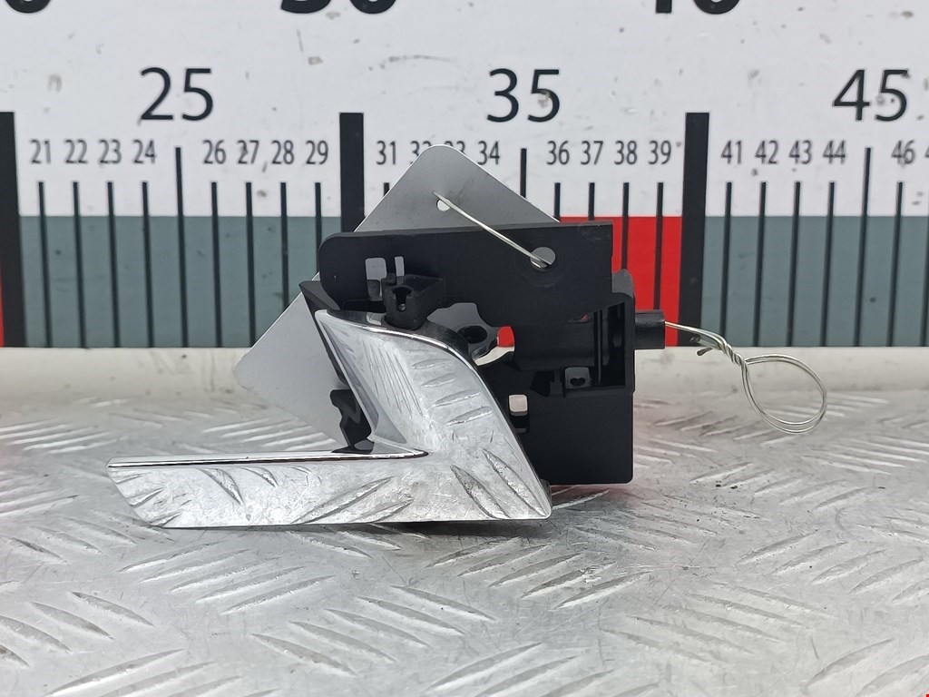 Ручка дверная передняя внутренняя правая VOLKSWAGEN Phaeton 2002-2016