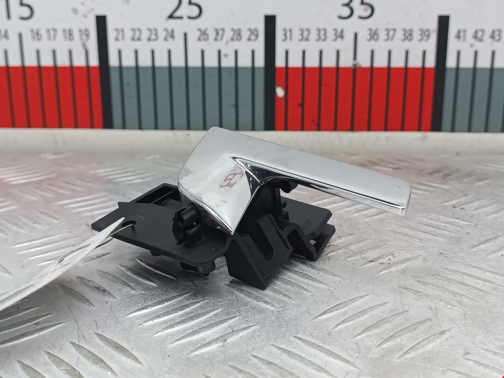 Ручка дверная передняя внутренняя правая VOLKSWAGEN Phaeton 2002-2016