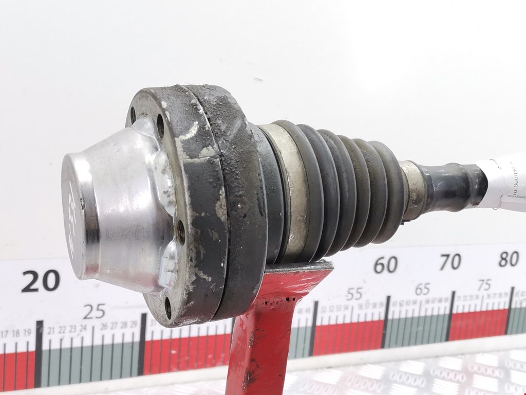 Полуось (привод, приводной вал) передняя правая VOLKSWAGEN Touareg 2002-2010