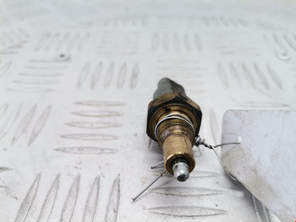 Датчик включения заднего хода CITROEN C3 2002-2009