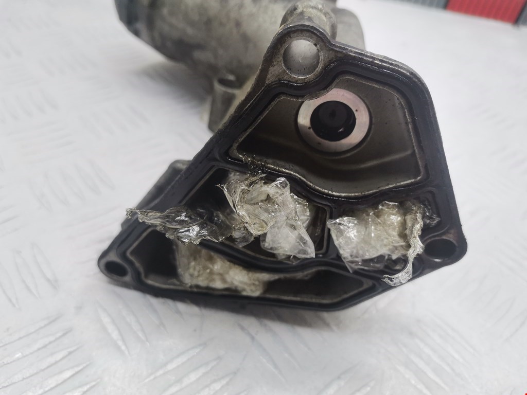 Корпус масляного фильтра BMW 1er E81\E87 2004-2011