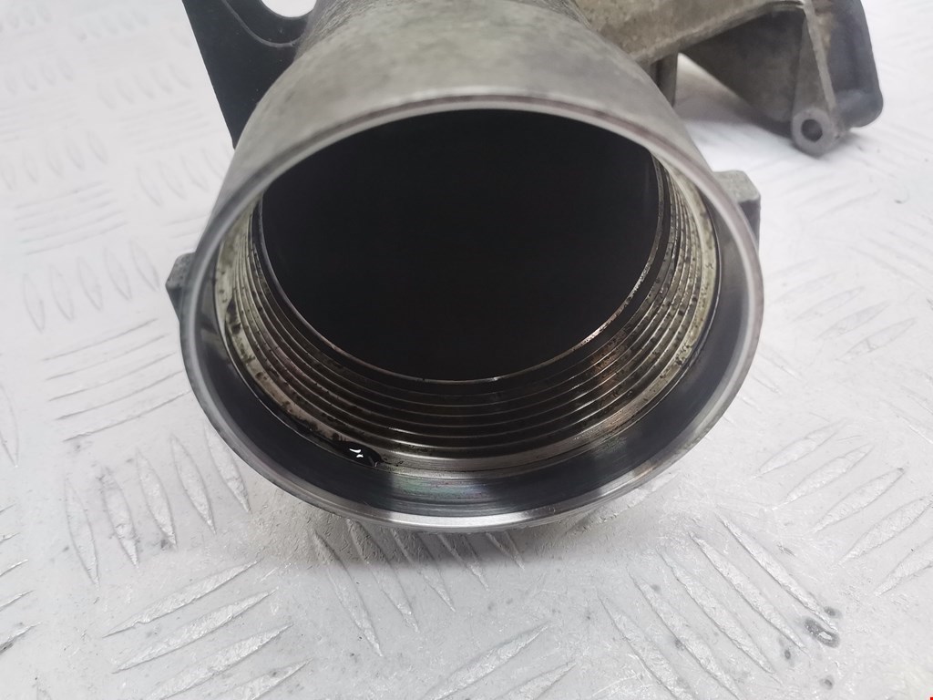 Корпус масляного фильтра BMW 1er E81\E87 2004-2011