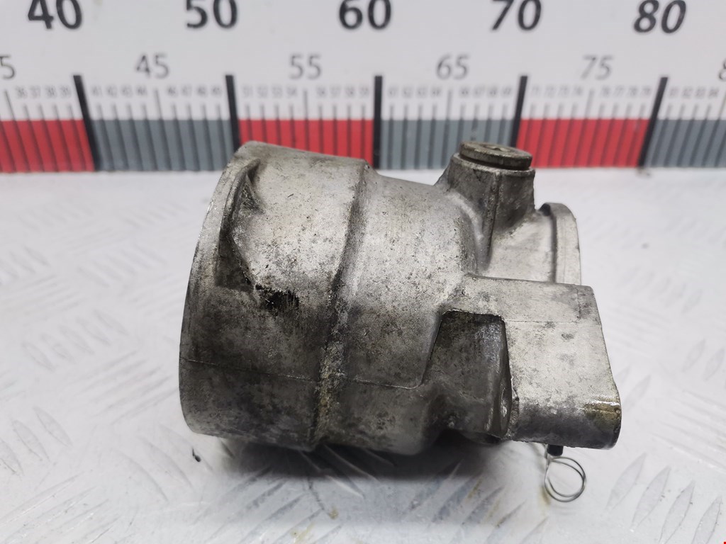 Корпус масляного фильтра BMW 1er E81\E87 2004-2011