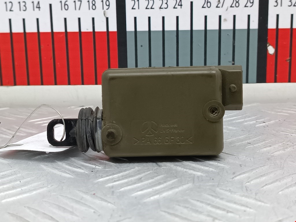 Активатор замка двери RENAULT Clio 1998-2008