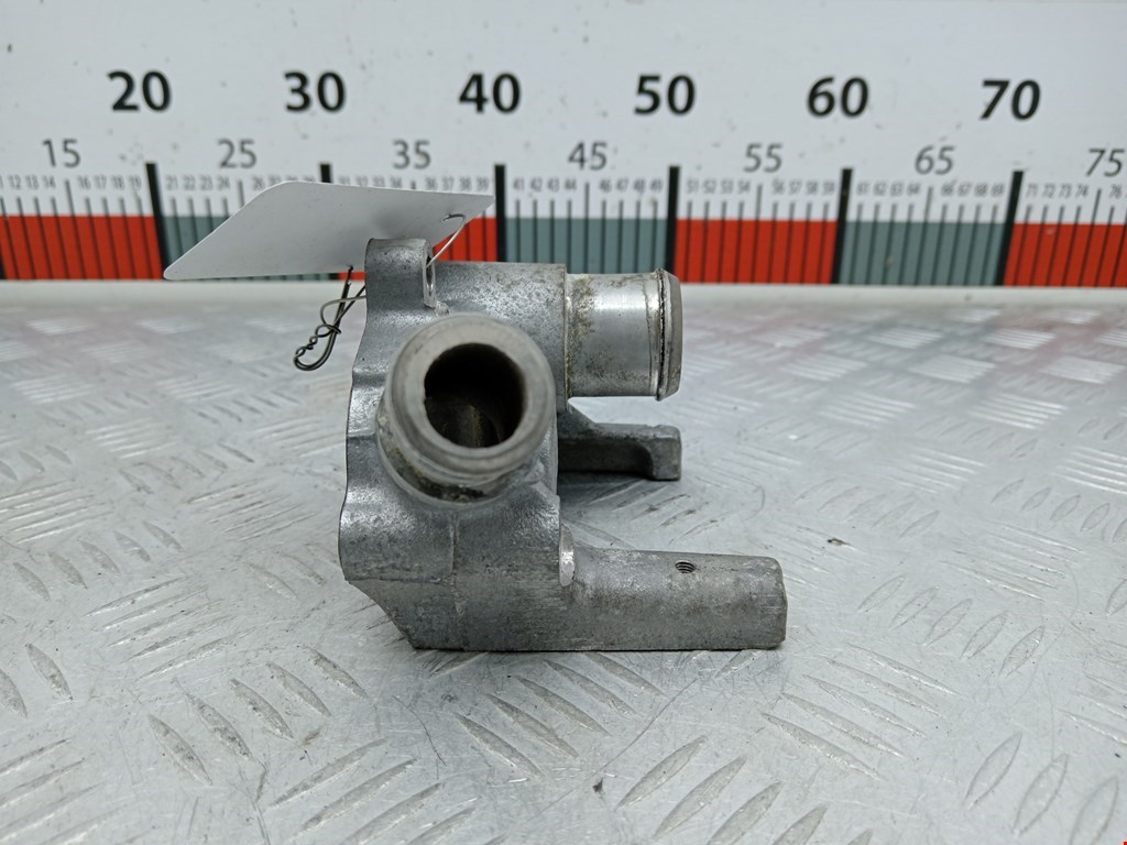 Тройник системы охлаждения FORD Focus I 1998-2005