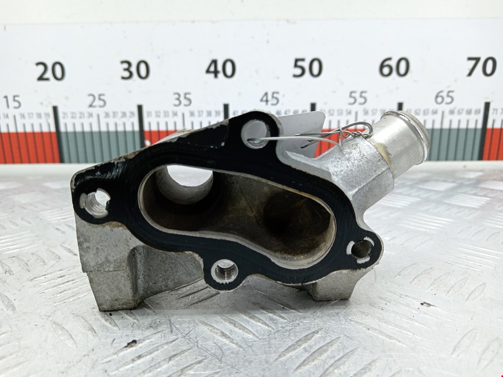 Тройник системы охлаждения FORD Focus I 1998-2005