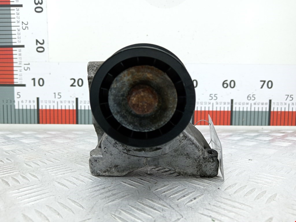 Натяжитель ремня генератора (приводного поликлинового ремня Ford Focus 1 (1998-2005)