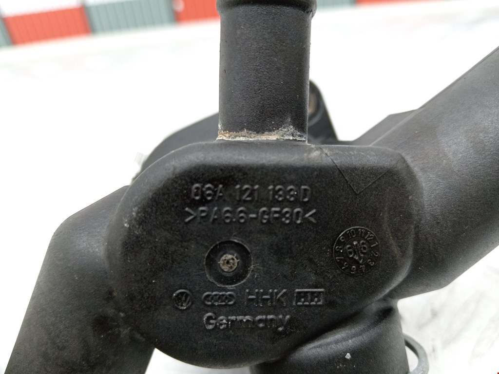 Тройник системы охлаждения SEAT Toledo 1998-2004