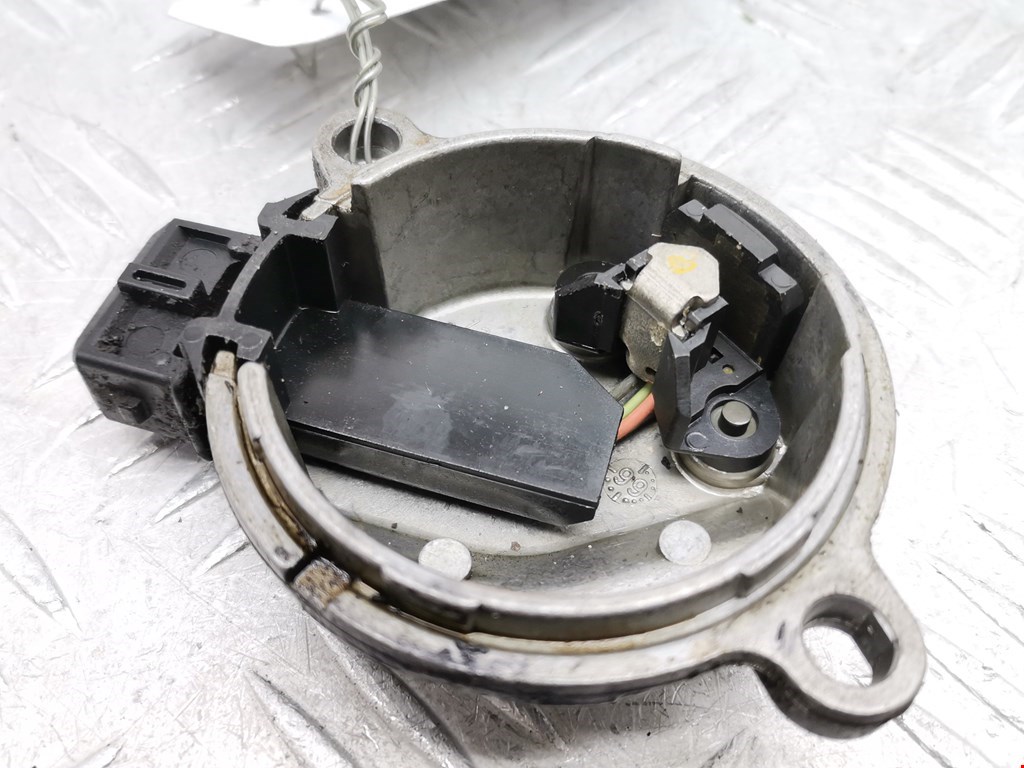 Датчик положения распредвала VOLKSWAGEN Passat B5 1997-2005