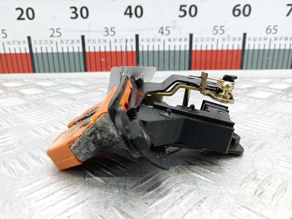 Замок багажника (крышки двери) SKODA Octavia A4 1U- 1997-2010