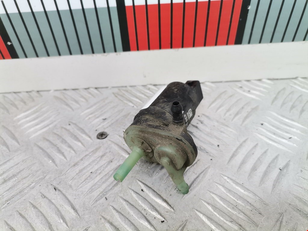 Насос (моторчик) омывателя Opel Signum (2003-2008)