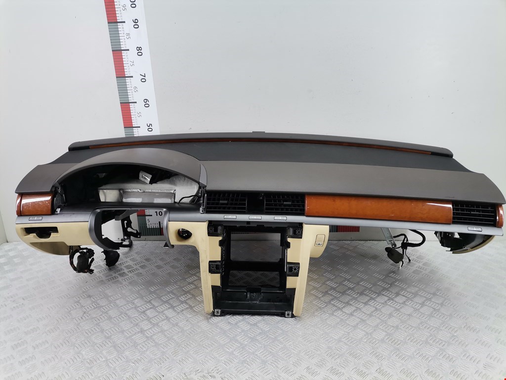 Торпедо VOLKSWAGEN Phaeton 2002-2016