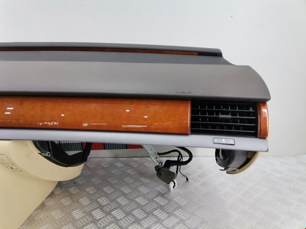 Торпедо VOLKSWAGEN Phaeton 2002-2016