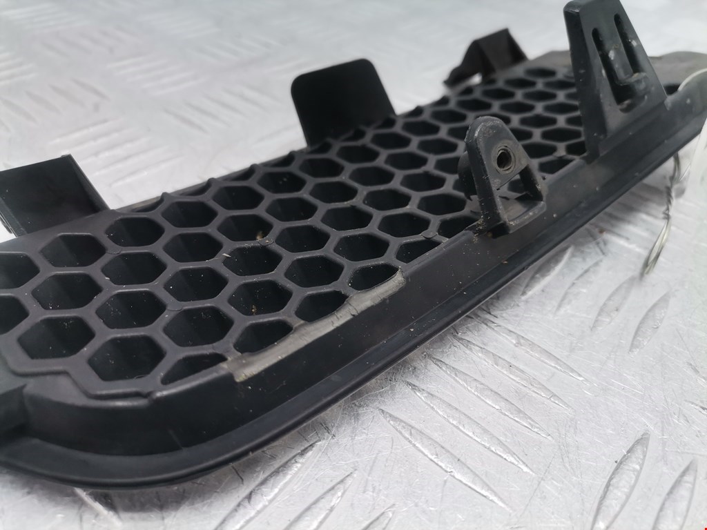 Решетка радиатора RENAULT Scenic I 1996-2003