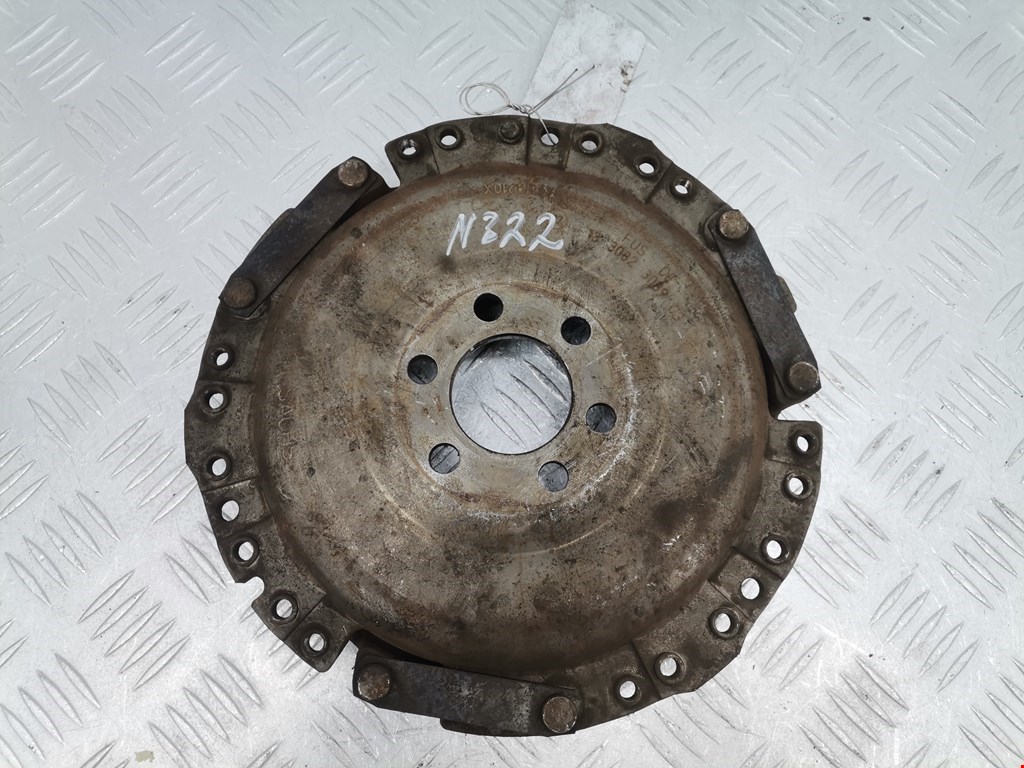 Маховик (демпфер сцепления) SEAT Leon 1999-2005