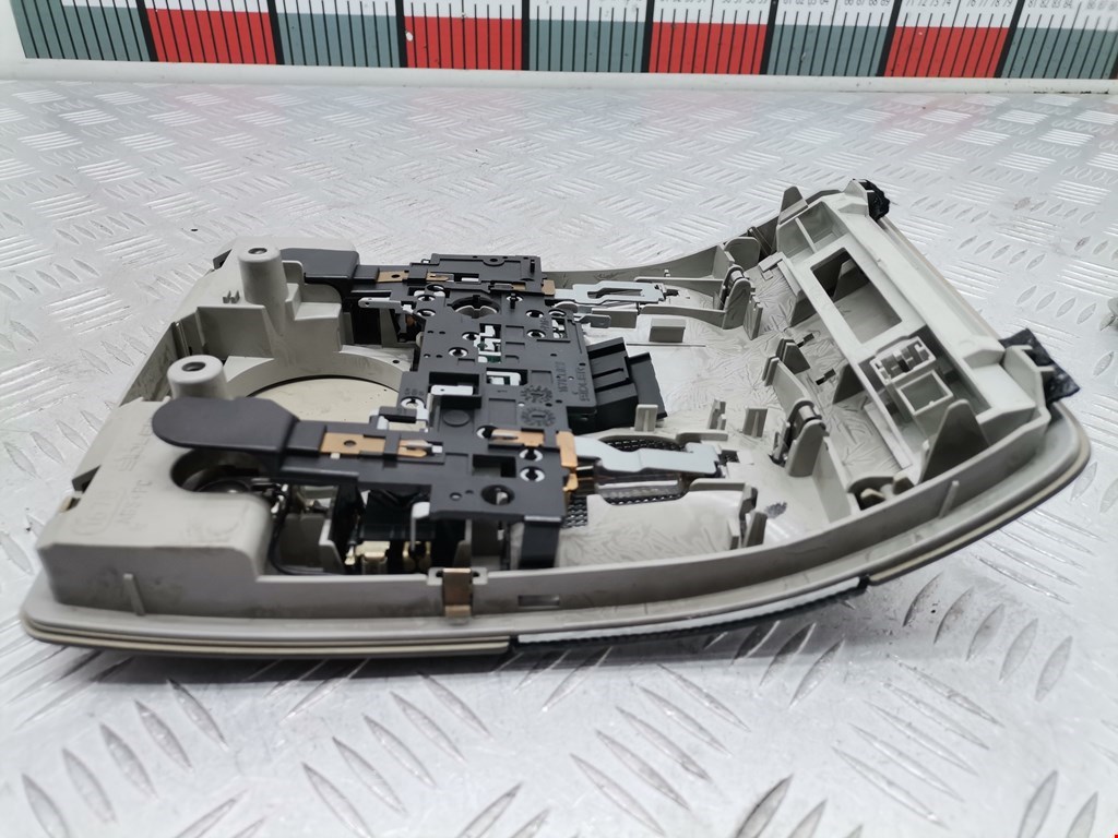 Плафон салонный (салона фонарь) AUDI A4 B6 2001-2005