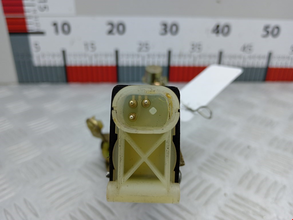 Замок двери задней правой OPEL Omega B 1994-2004