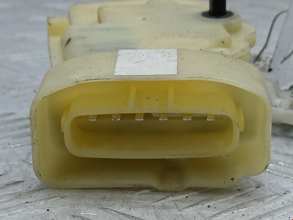 Активатор замка багажника TOYOTA Yaris Verso 1999-2006