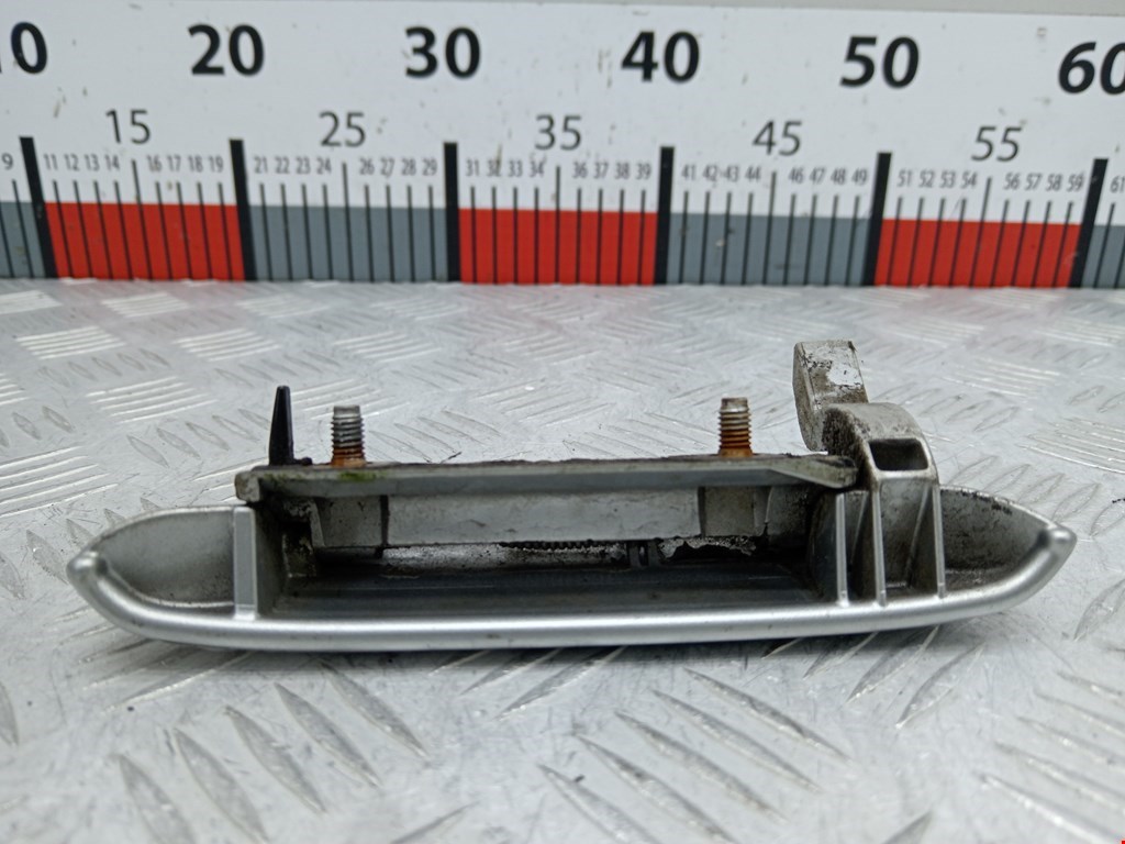 Ручка двери багажника наружная TOYOTA Yaris Verso 1999-2006