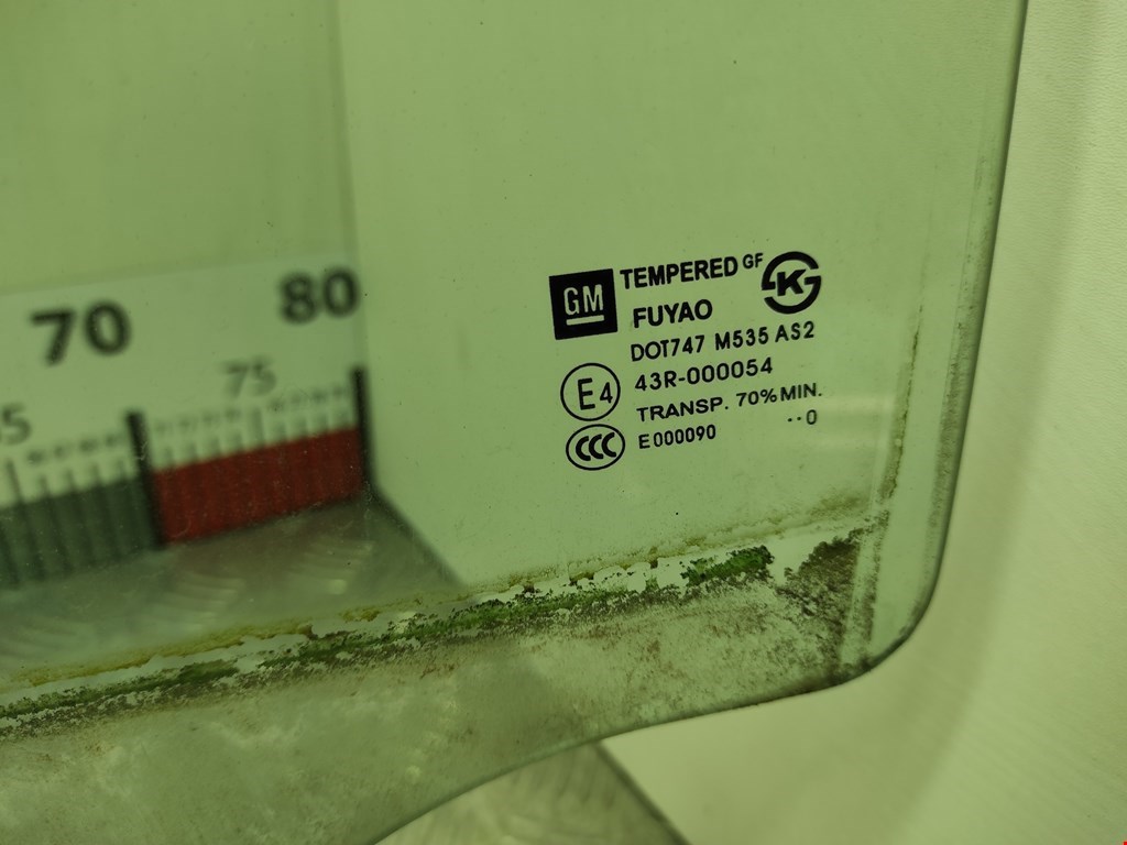 Стекло двери заднее левое CHEVROLET Cruze 2009-2015