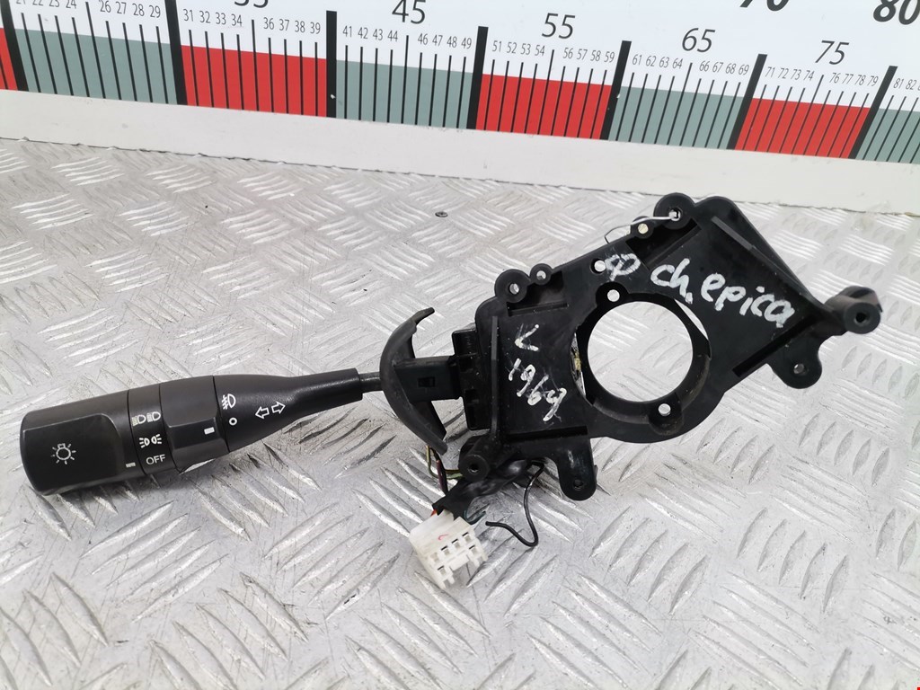 Переключатель поворотов (ближний дальний свет) Chevrolet Epica 1 (V250) (2006-2012)