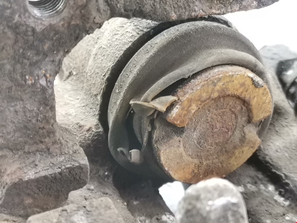 Суппорт задний левый SEAT Leon 1999-2005