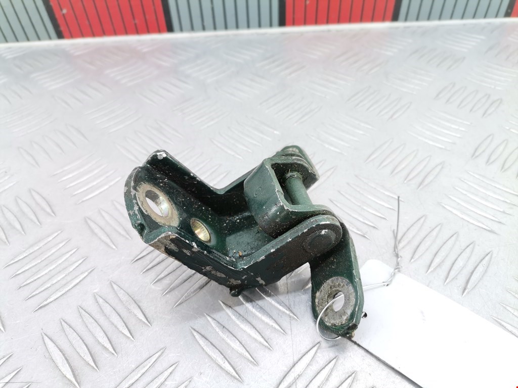 Петля двери передней правой Nissan Almera N15 (1995-2000)