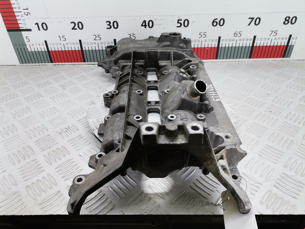 Крышка головки блока (клапанная) MERCEDES-BENZ B-Class W245 2005-2011