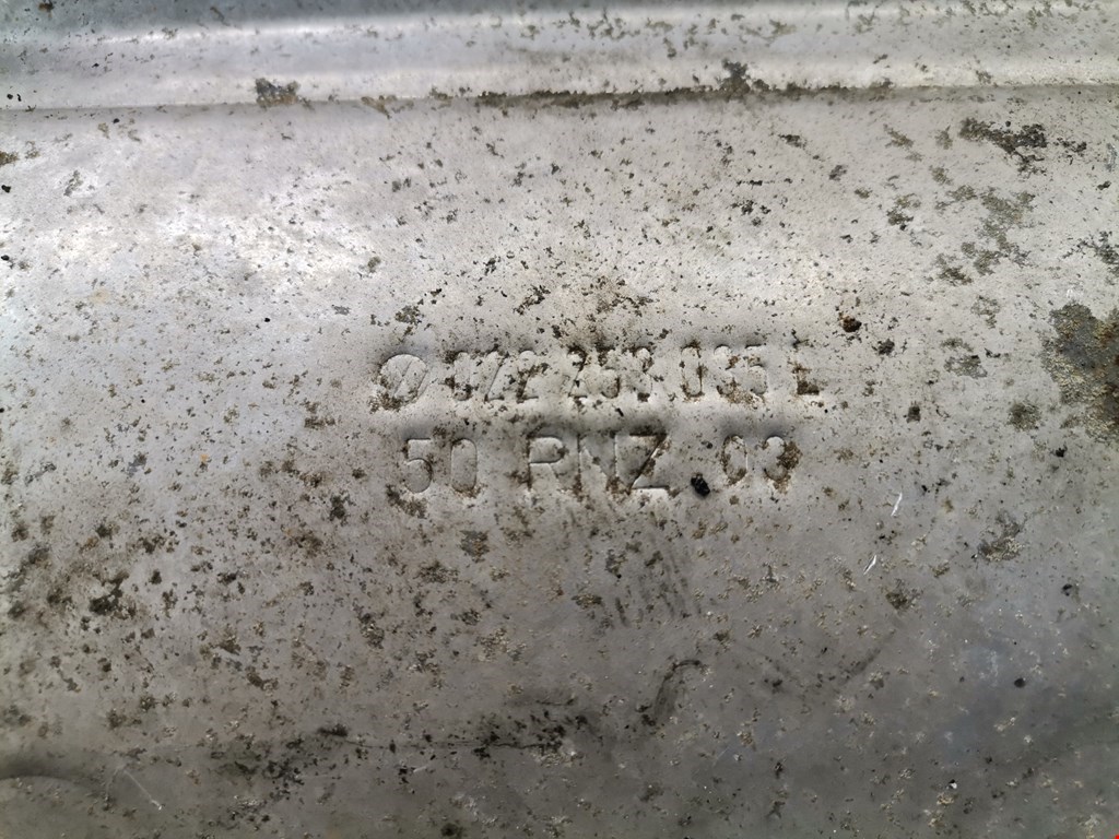 Экран тепловой VOLKSWAGEN Touareg 2002-2010