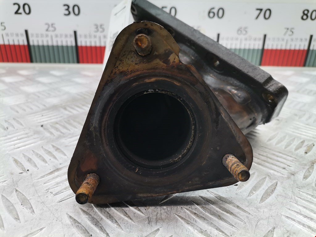 Коллектор выпускной VOLKSWAGEN Touareg 2002-2010