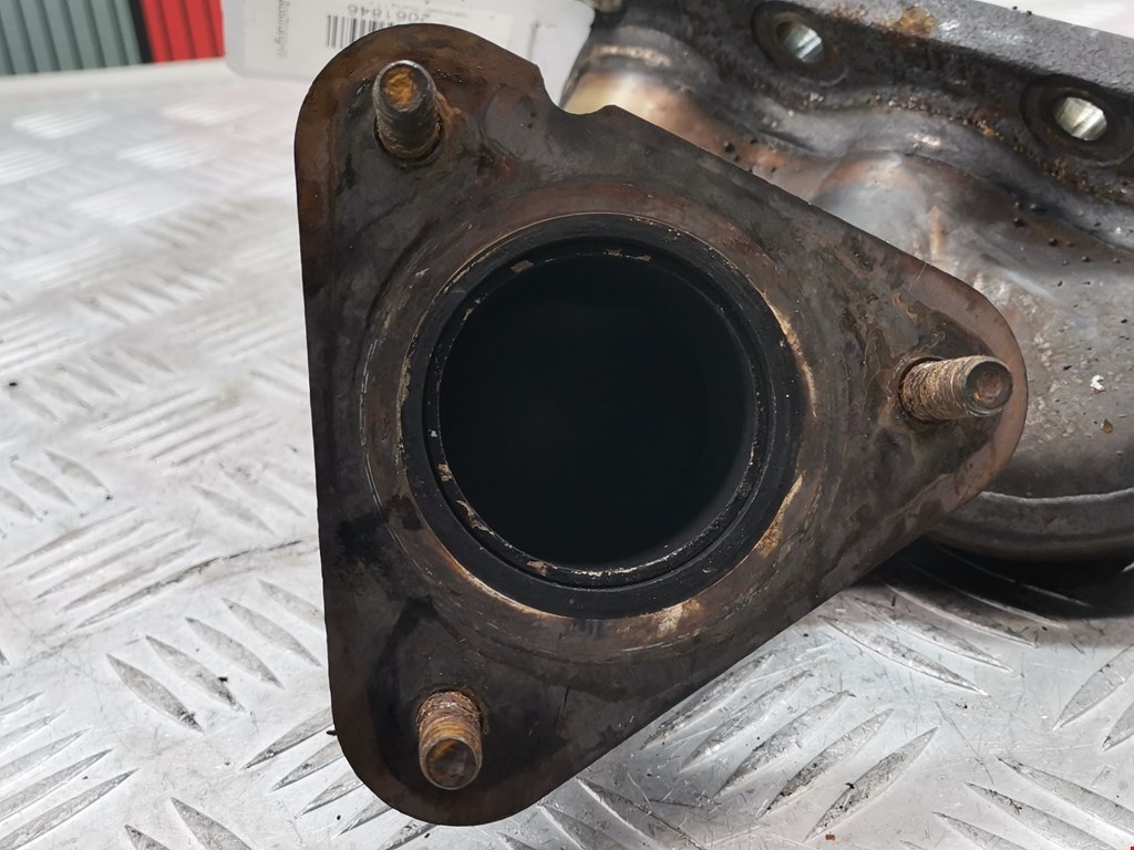 Коллектор выпускной VOLKSWAGEN Touareg 2002-2010