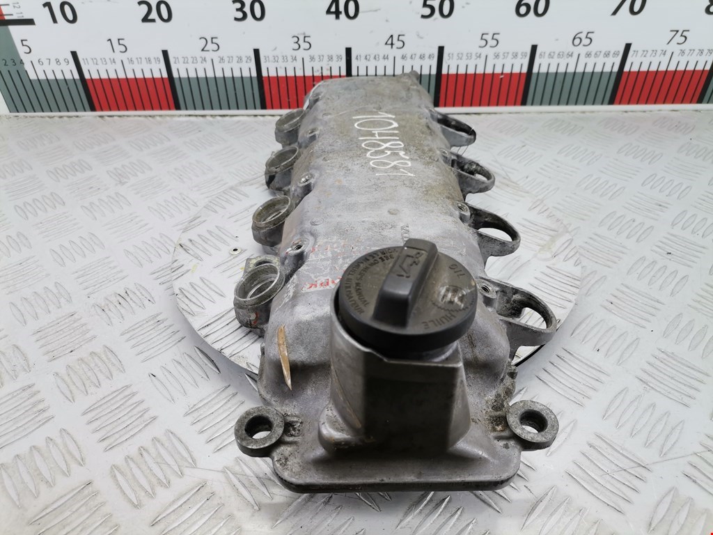 Крышка головки блока (клапанная) HONDA Jazz 2001-2008