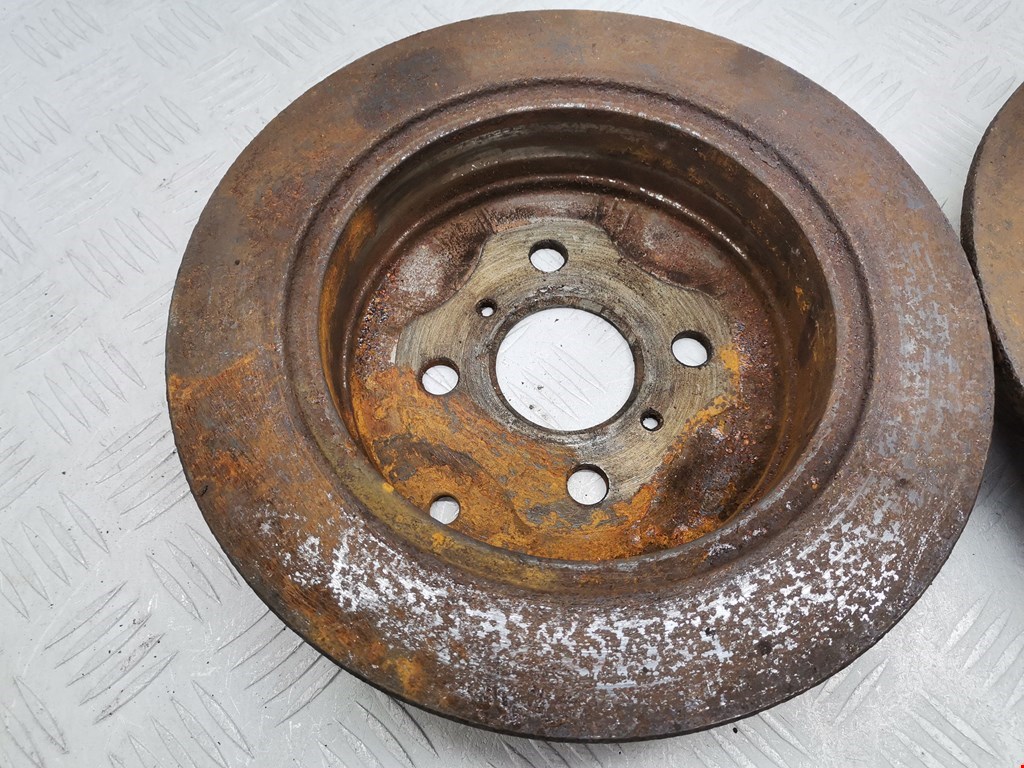 Диск тормозной задний TOYOTA Yaris 1999-2005