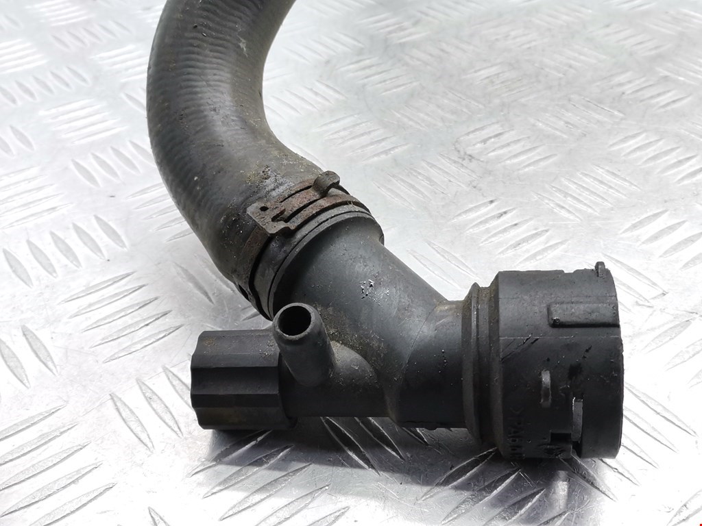 Патрубок VOLKSWAGEN Golf IV 1997-2003