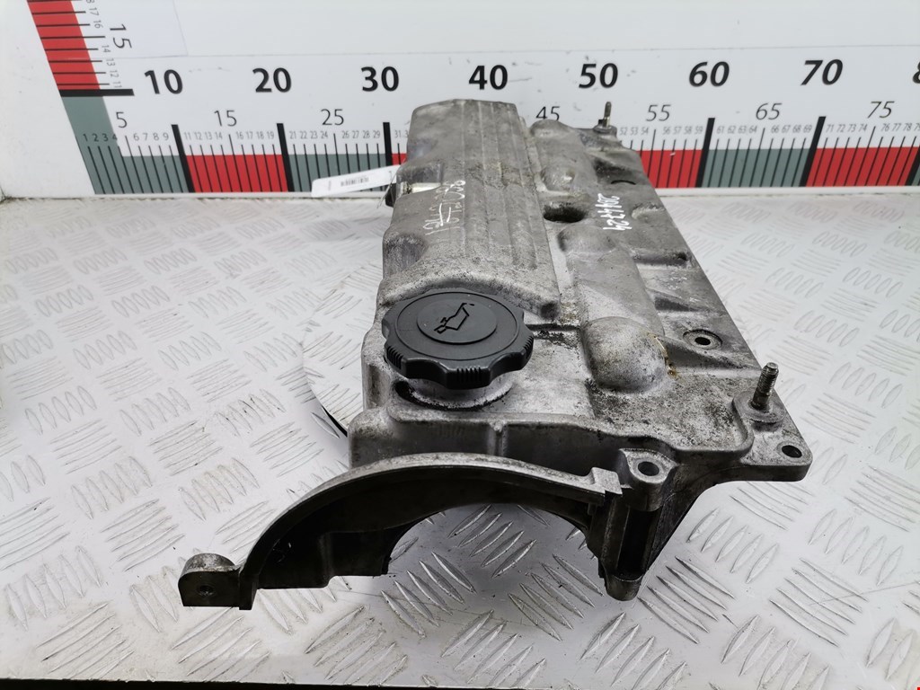 Крышка головки блока (клапанная) MAZDA Premacy CP 1999-2004