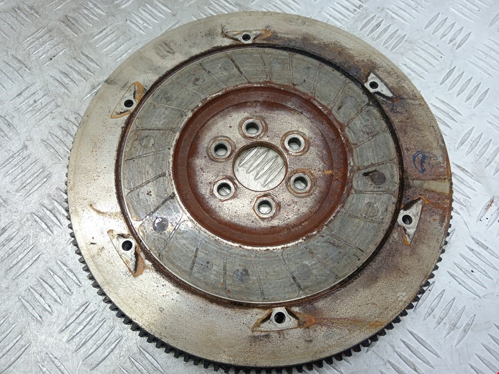 Маховик (демпфер сцепления) OPEL Astra F 1991-2000