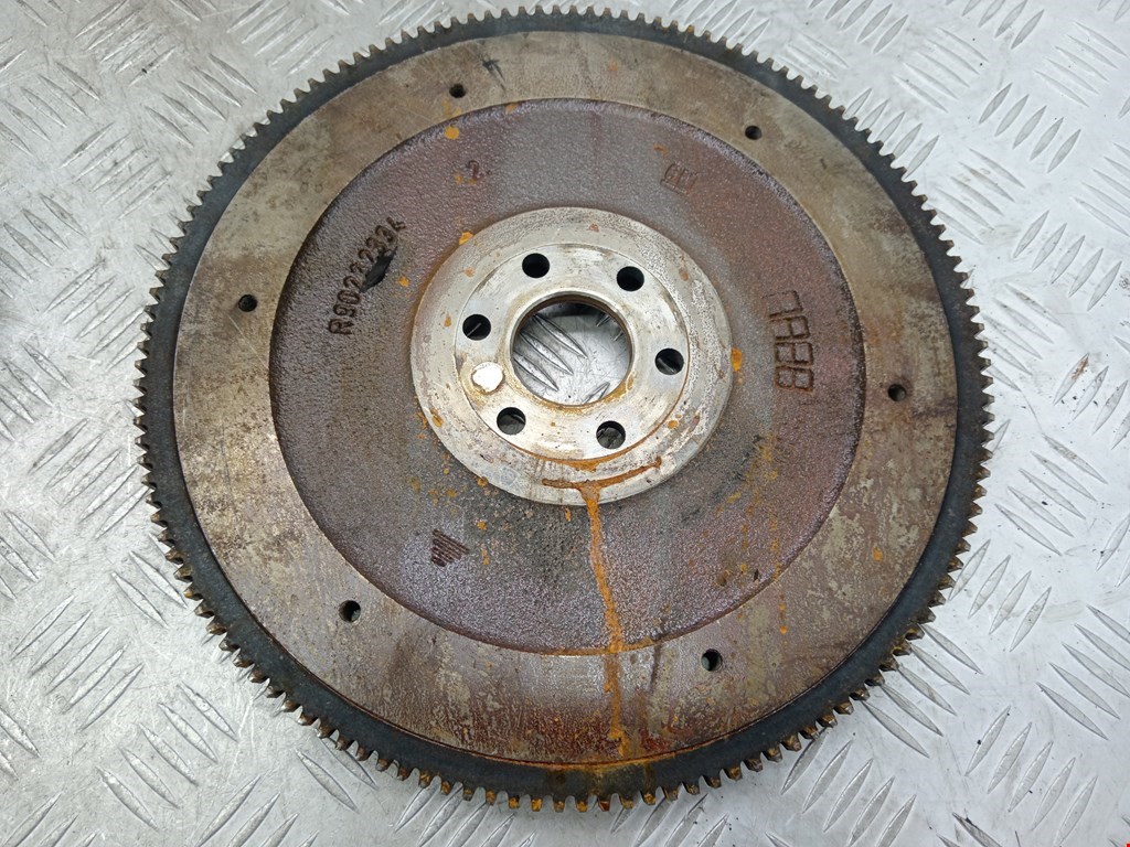 Маховик (демпфер сцепления) OPEL Astra F 1991-2000