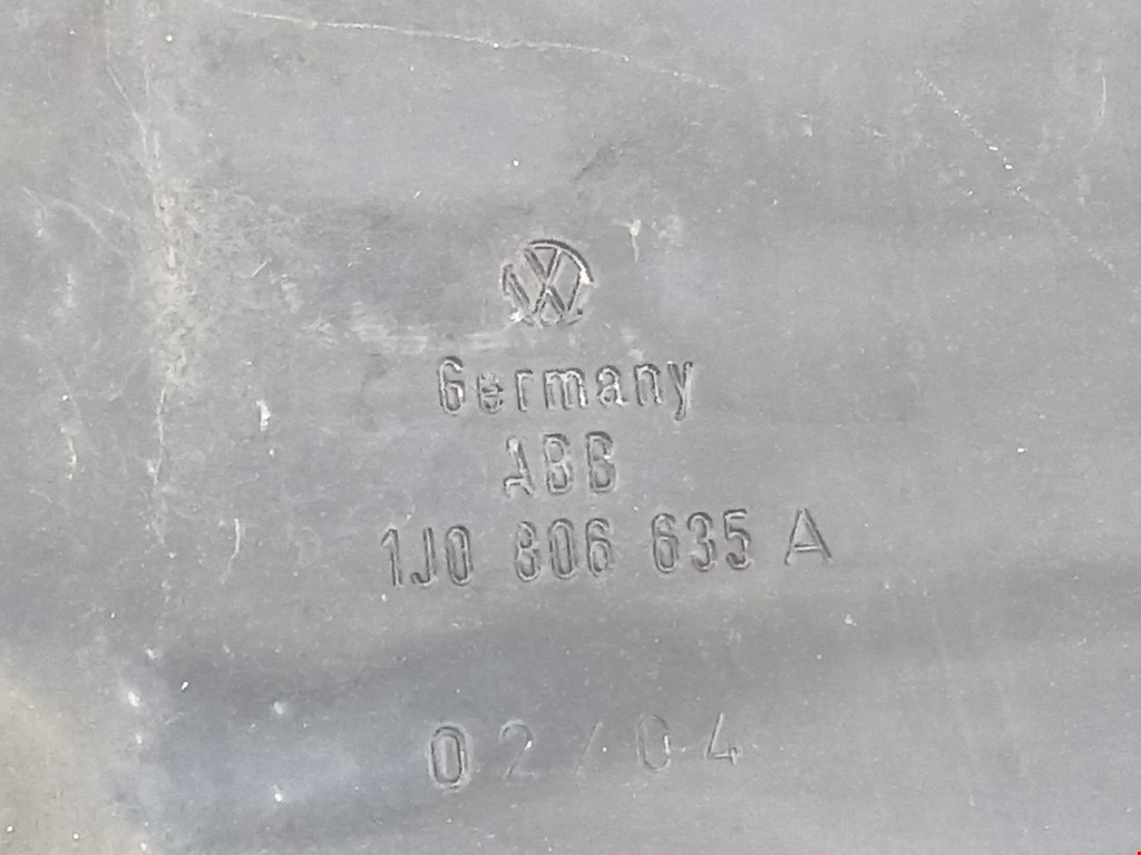 Усилитель переднего бампера (передний) VOLKSWAGEN Golf IV 1997-2003