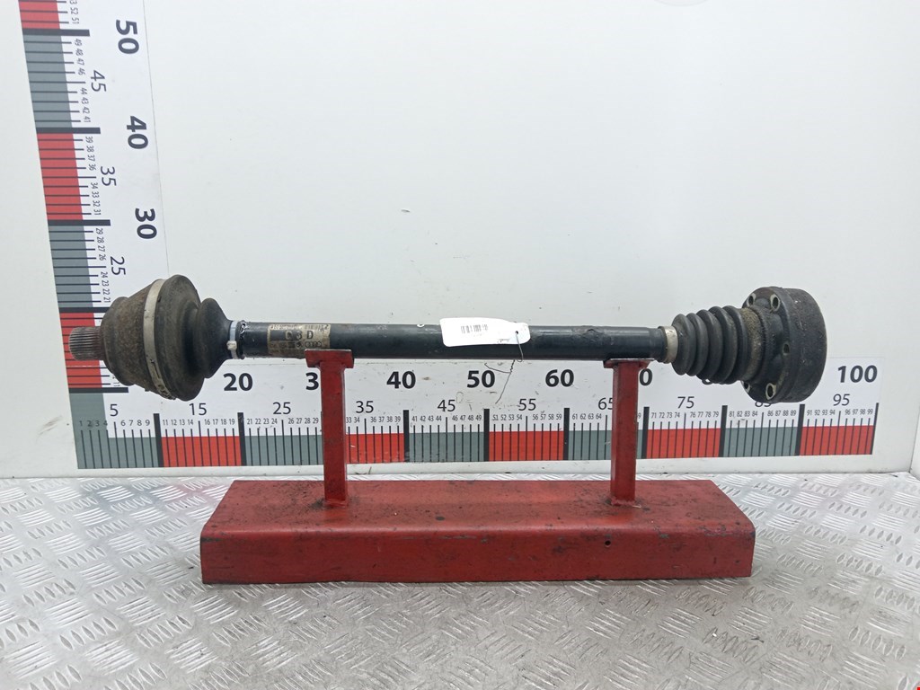 Полуось (привод, приводной вал) задняя правая VOLKSWAGEN Phaeton 2002-2016