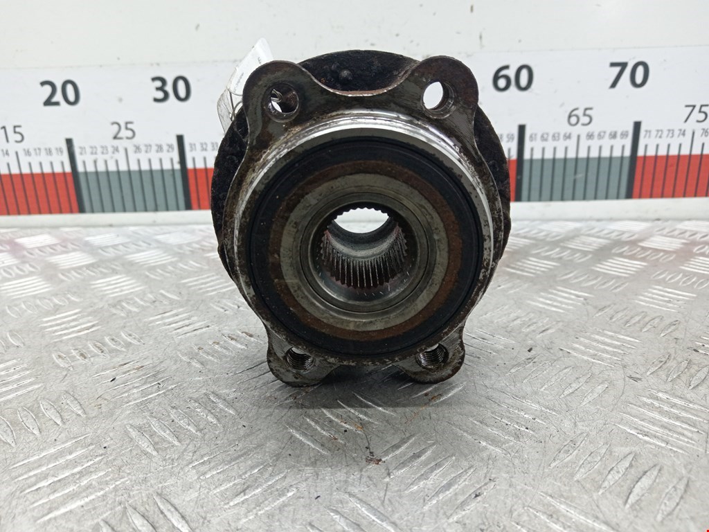 Ступица задняя левая/правая VOLKSWAGEN Phaeton 2002-2016