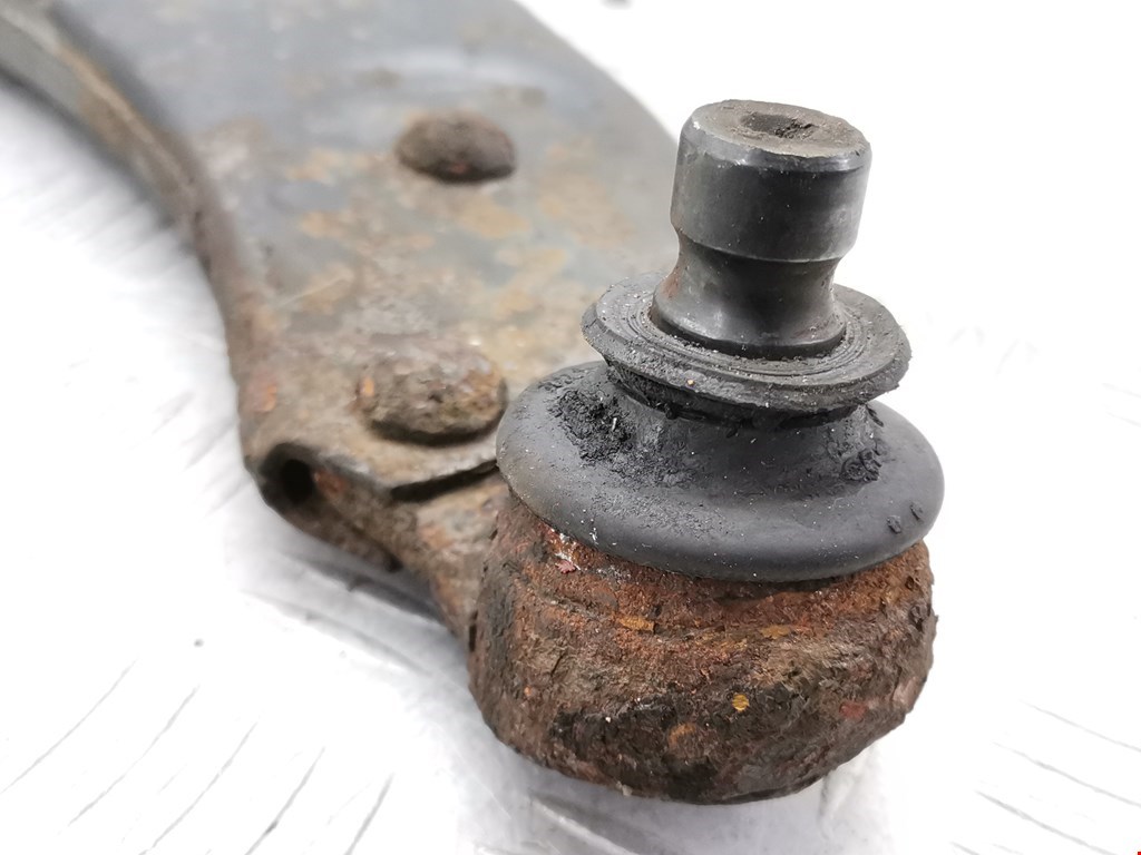 Рычаг передний правый FORD Focus I 1998-2005