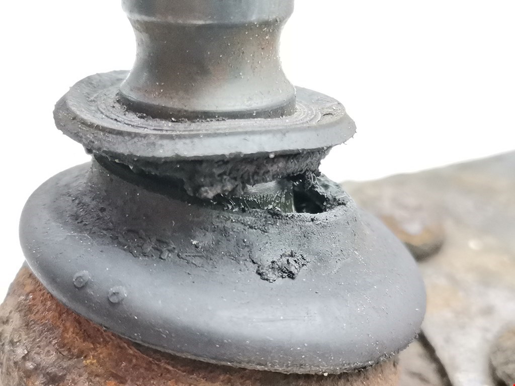 Рычаг передний правый FORD Focus I 1998-2005