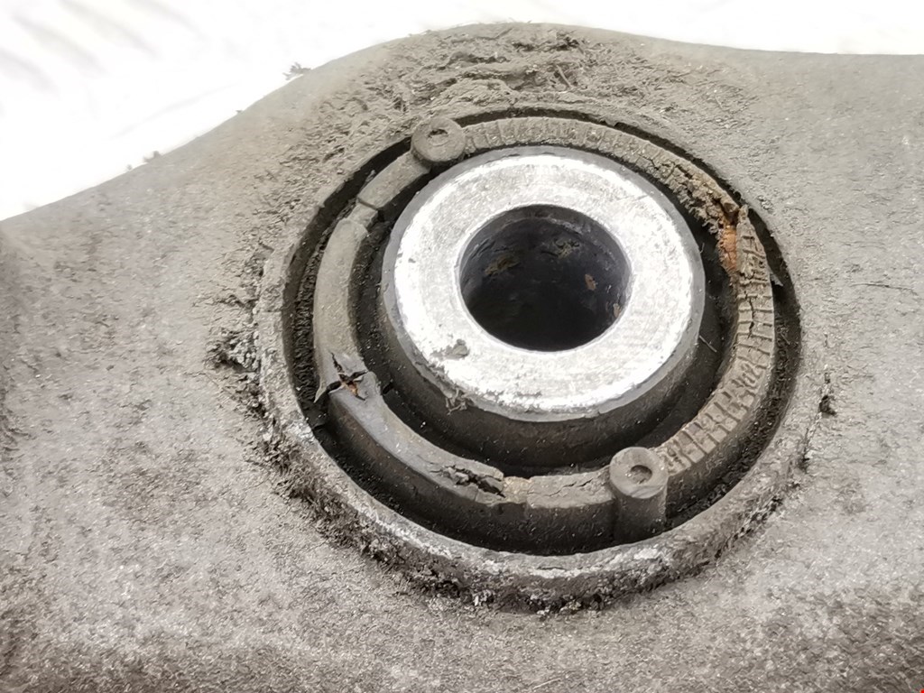 Рычаг передний левый VOLKSWAGEN Phaeton 2002-2016