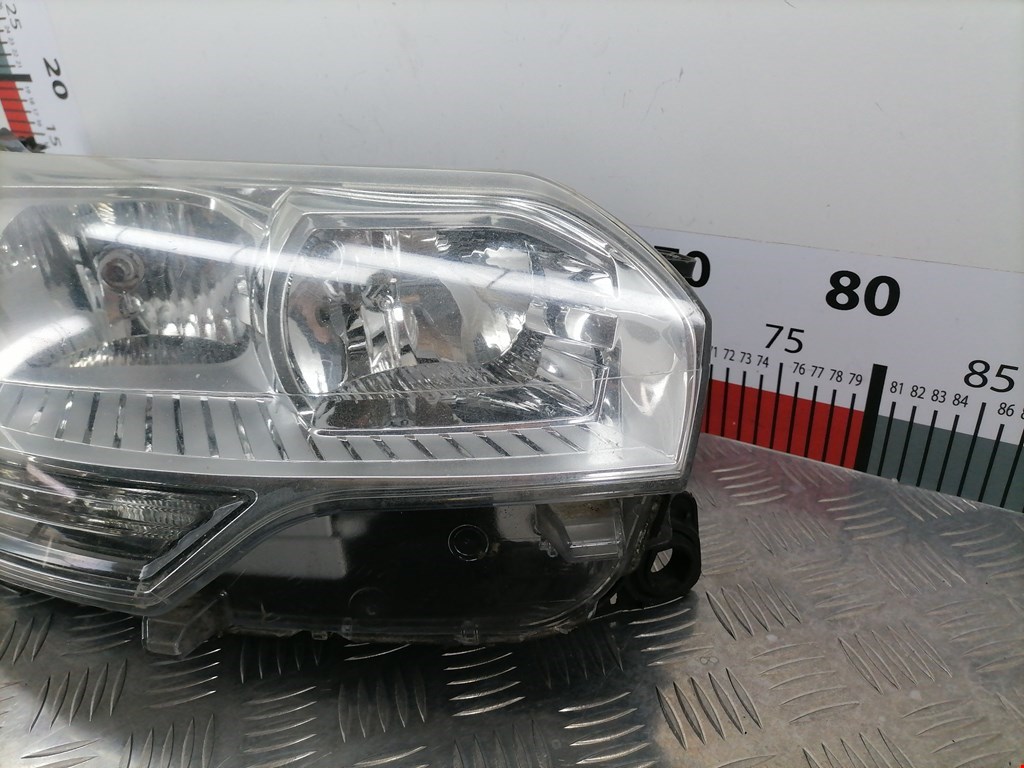 Фара правая CITROEN C5 II 2007-2017