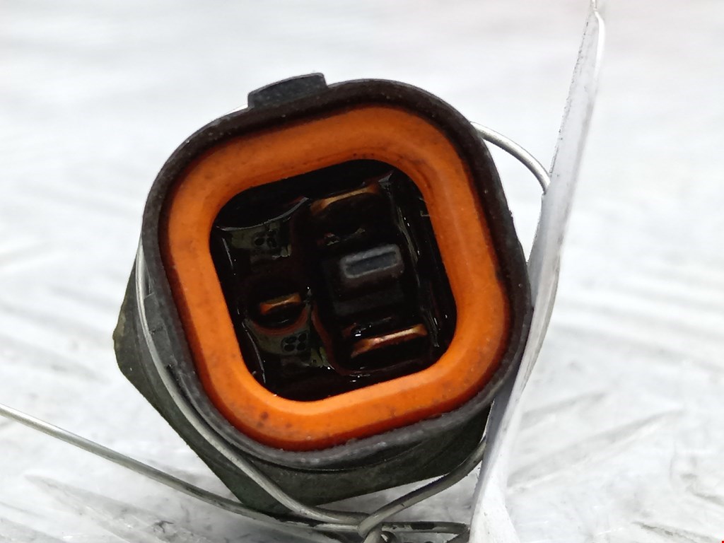 Датчик температуры (охлаждающей жидкости) VOLKSWAGEN Polo III 1994-2001