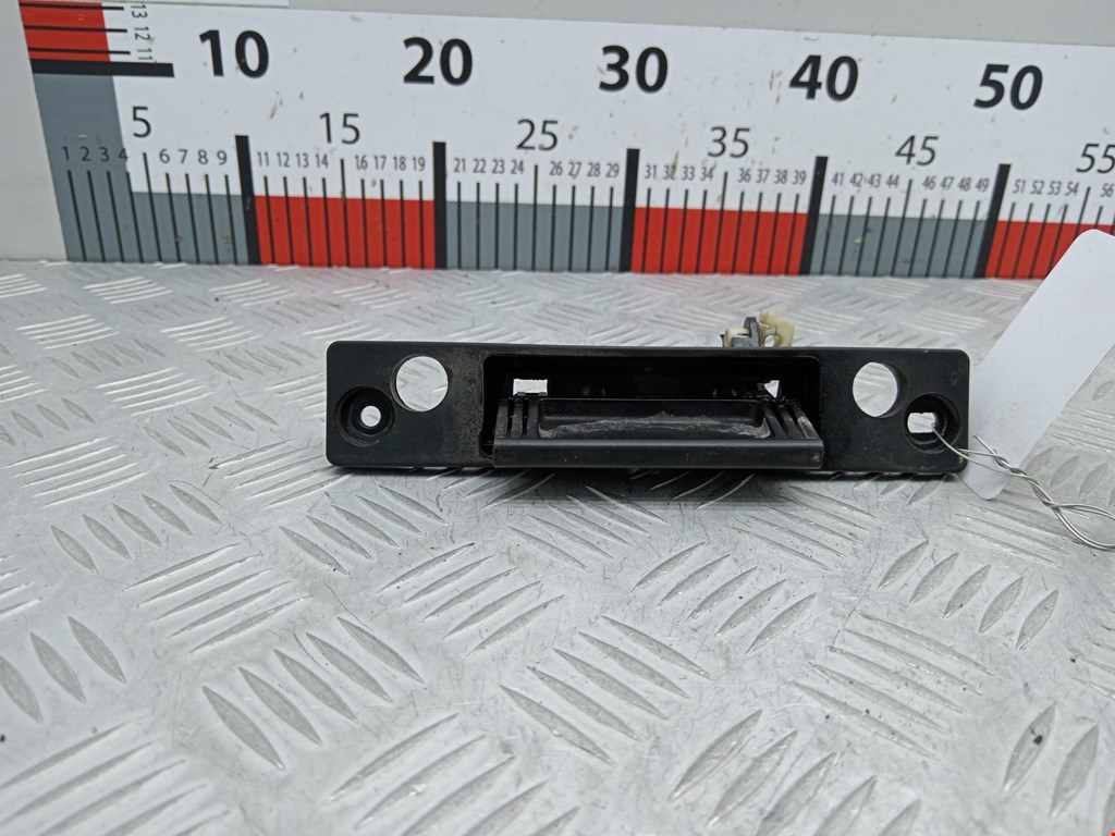 Ручка двери багажника наружная KIA Carnival I 1999-2005